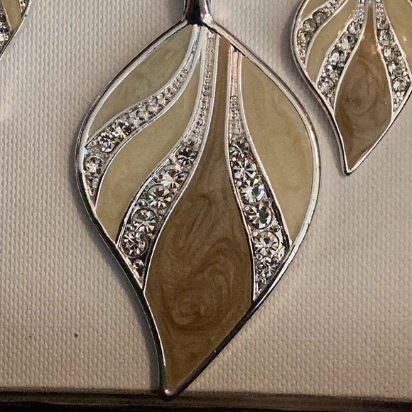 NWT MIXIT jewelry set - Picture 2 of 5